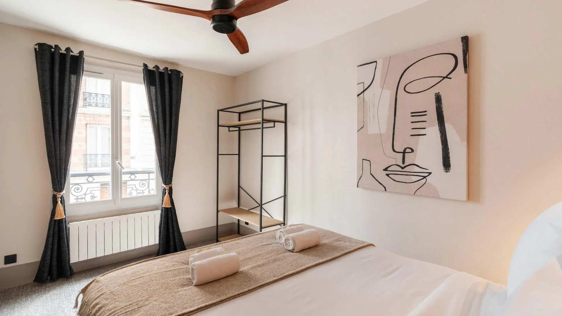 Family Apartment In Paris France